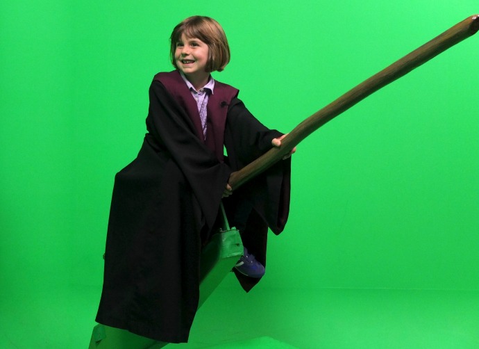 Flying a broom harry potter