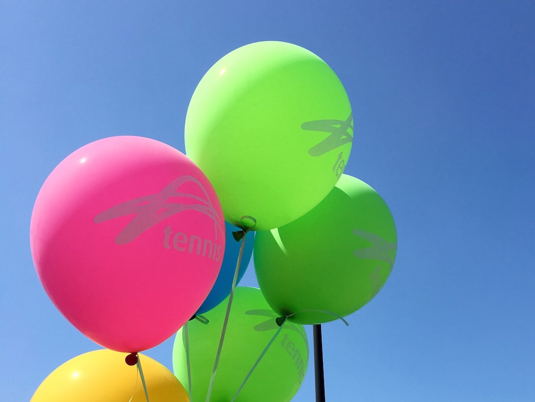 australian open balloons