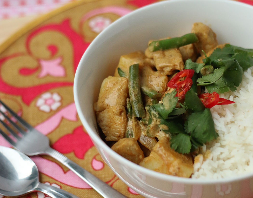 Malaysian Coconut Chicken Curry Rice Recipe - mypoppet.com.au