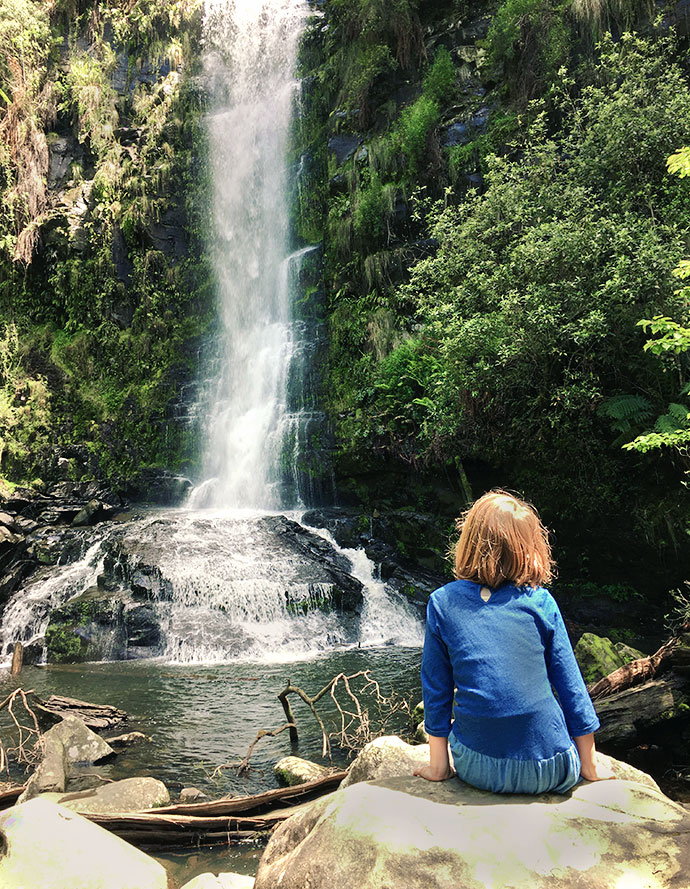 Erskine falls lorne - Top 10 Things to See + Do with kids , Great Ocean Road AUSTRALIA mypoppet.com.au