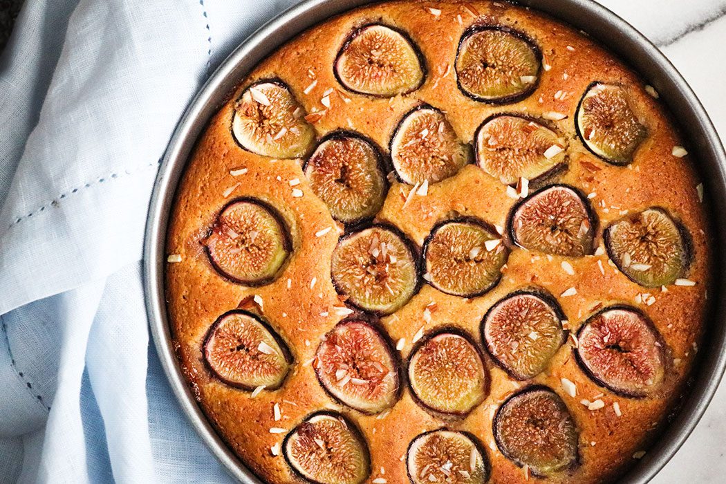 easy fig cake recipe - mypoppet.com.au