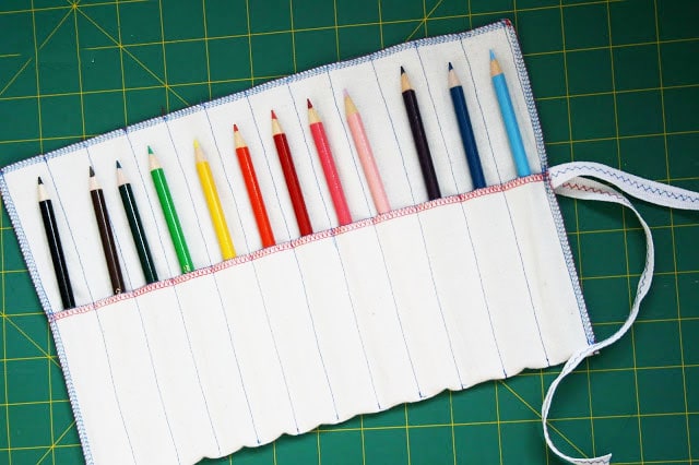 Make a Pencil Roll in just Ten Minutes!