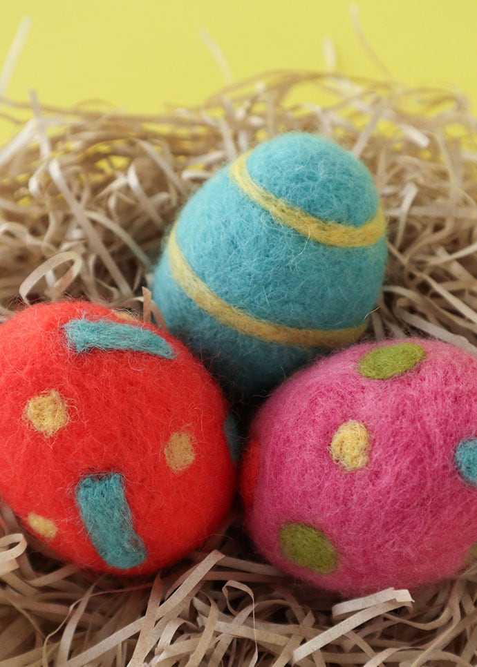 Easter Craft: Needle Felted Easter Eggs | My Poppet Makes