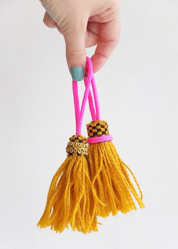 tassel diy with vintage fringe