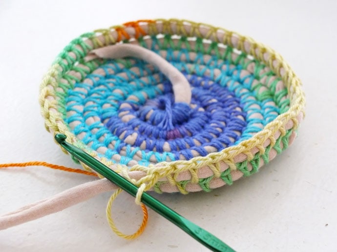 Coil + Crochet Rainbow Basket DIY on MyPoppet.com.au/Makes