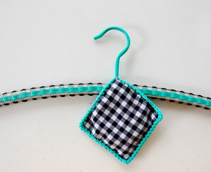 how to make a lavender drawer sachet