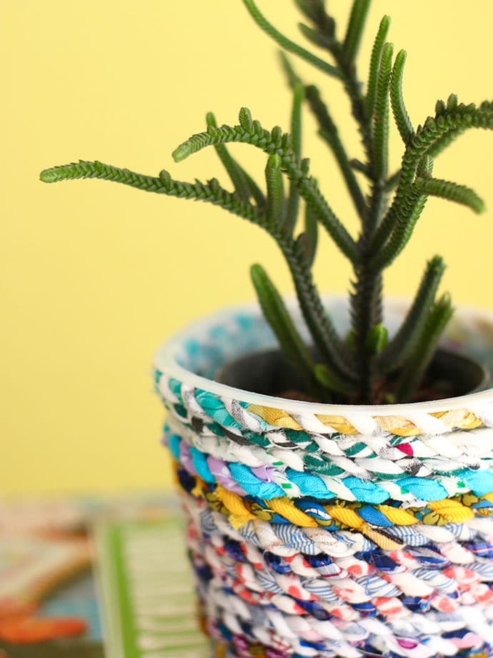 Upcycle style: fabric twine recyled planter from a yoghurt tub mypoppet.com.au