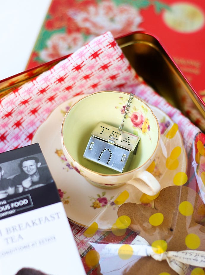 Tea Lover's gift hamper ideas