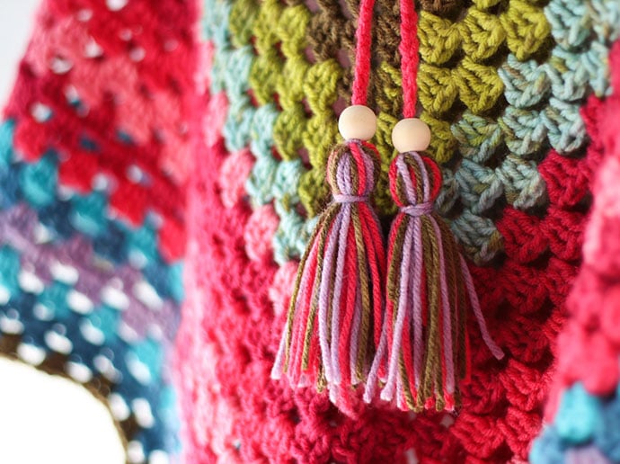 Let's Try: Self Striping Yarn Cakes + 2 BONUS Crochet Patterns