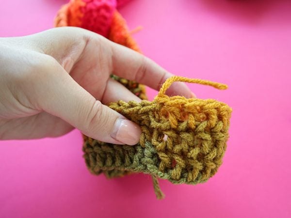 Crochet Paper Chain Christmas Garland | My Poppet Makes