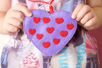 Sweetheart valentine felt craft heart - mypoppet.com.au