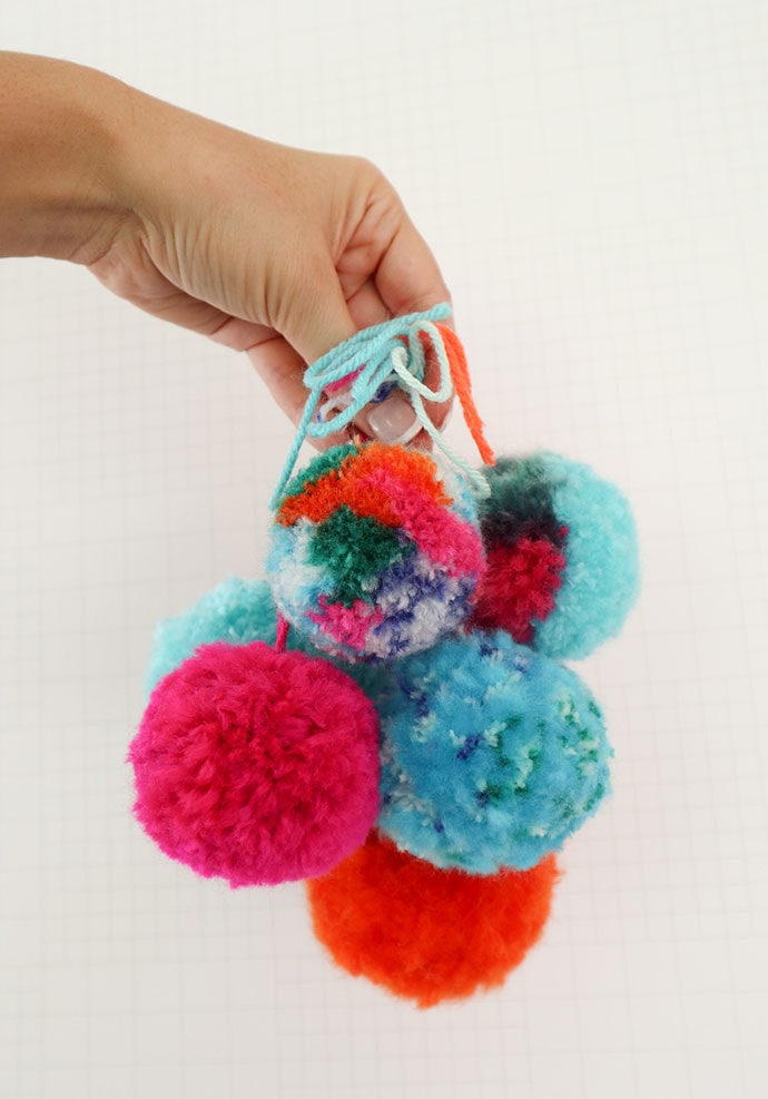 How to Make a Pom Pom Rug the Easy Way - It's SO Fluffy!