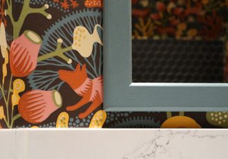 Mirror makover with chalk paint - mypoppet.com.au