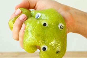 Halloween Googly Eye Slime - mypoppet.com.au