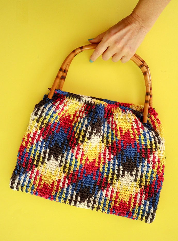 plaid Planned pooling crochet bag - red heart yarn review - mypoppet.com.au