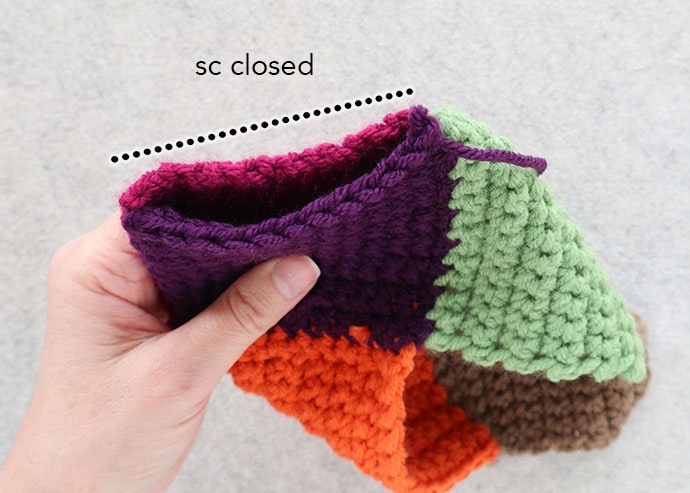 Adding toe to crochet slippers