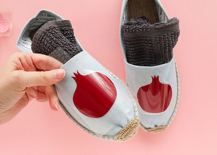 Iron on Vinyl Shoe makeover - pomegranate espadrilles