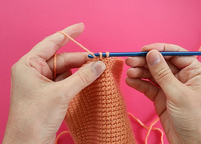 yarn under single crochet stitch