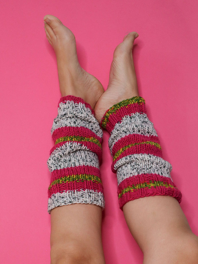 Dragon fruit pattern knitted leg warmers
