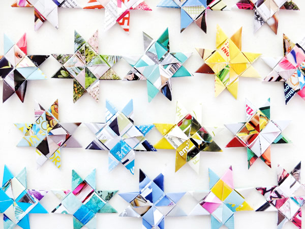 How to weave paper stars - recycle old magazines