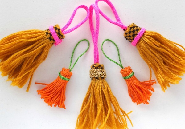 It's easy to make tassels with frindge and trims