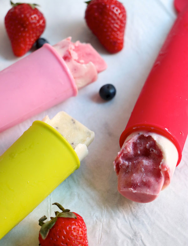 fruit and yoghurt push pop popcicle