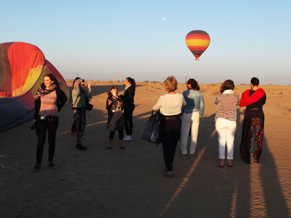 Hot air ballooning in dubai Mypoppet.com.au